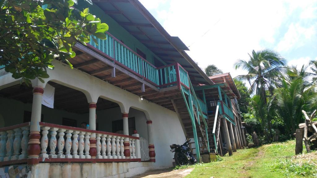 Corn Island Hostal Alal Suite North End Exteriör bild