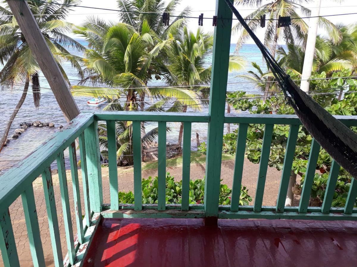 Corn Island Hostal Alal Suite North End Exteriör bild